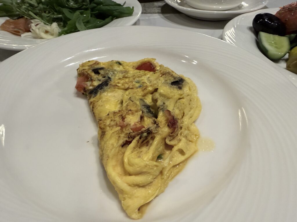 焼きたてのオムレツ
