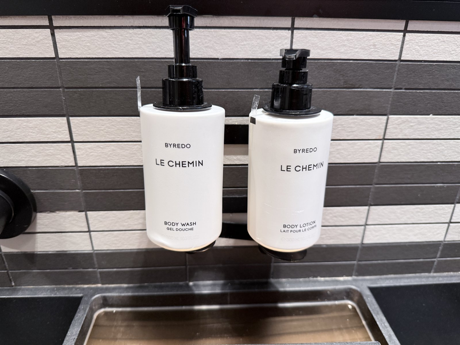 パラグラフ フリーダムスクエア トビリシのバスアメニティ BYREDO（バイレード）LE CHEMIN